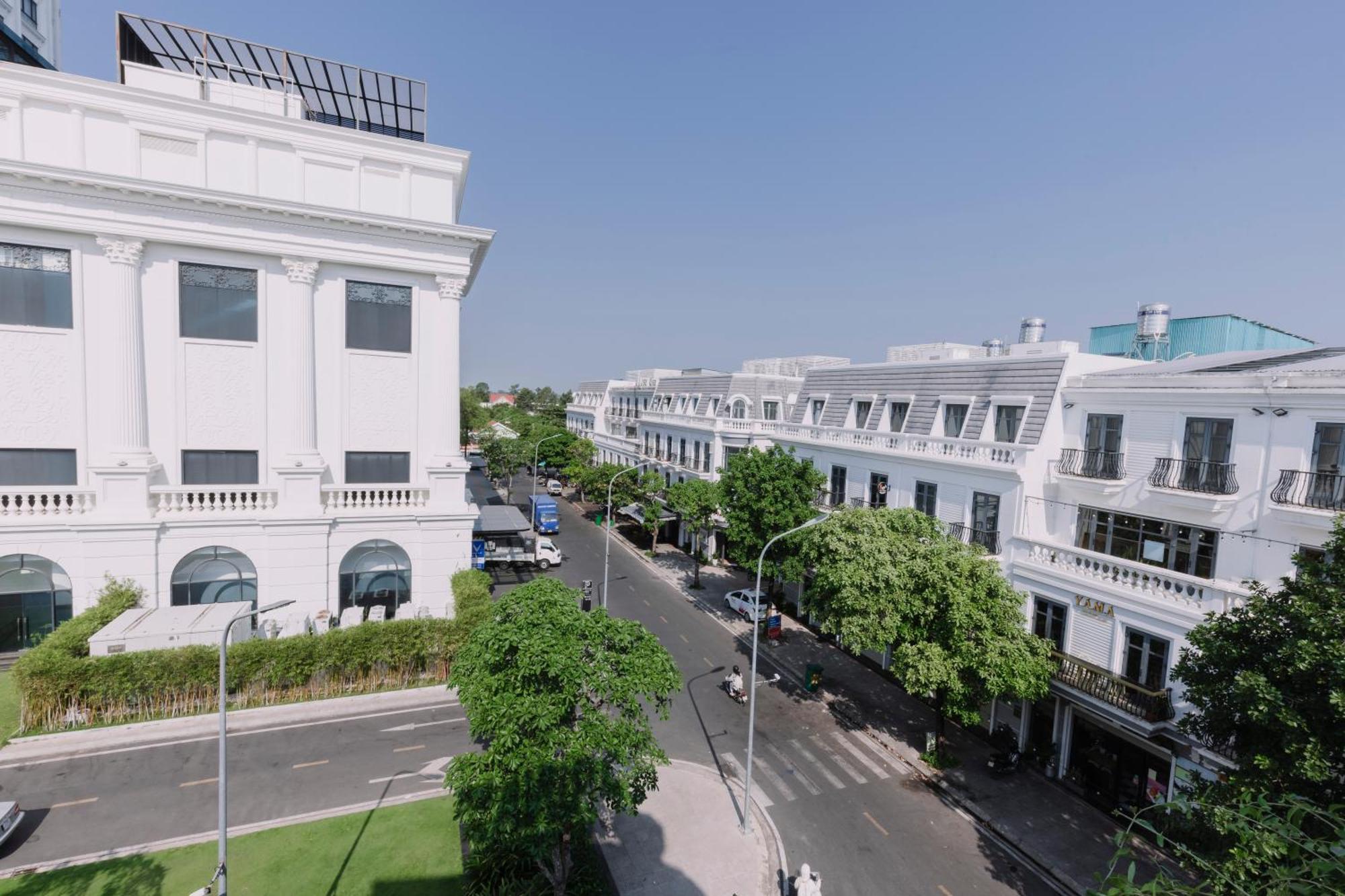 Arina Luxury Hotel - Vincom Tây Ninh Buitenkant foto